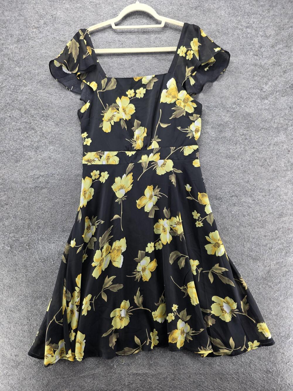 Noctflos Dress Womens M Black Knee Length Fit & Flare Square Neck Flutter Sleeve